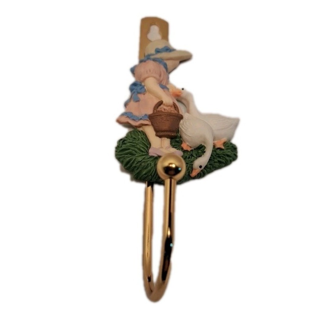 Avon Signature Collection Wall Hook- Girl With Goose